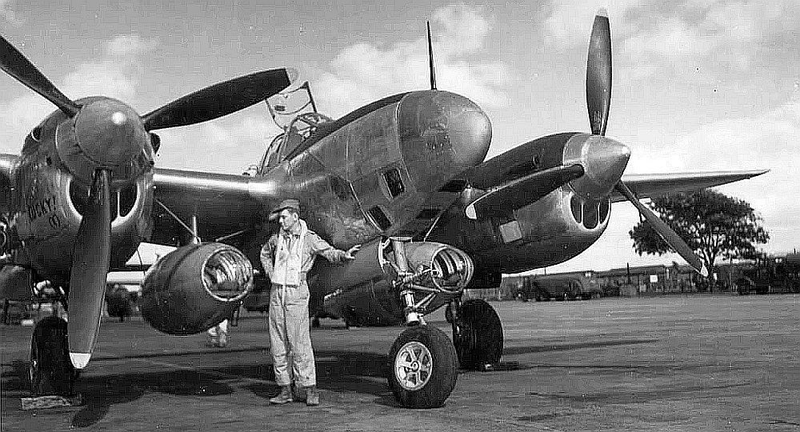 Illustration for article titled P-38 casevac pod: Amazing view but probably pretty loud